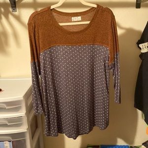 Two tone polka dot 3/4 sleeve t shirt